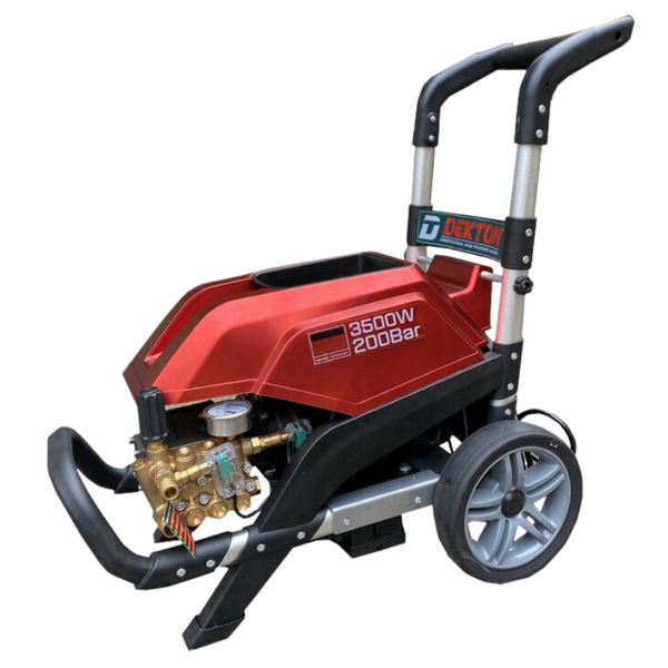 Máy rửa xe công nghiệp cao cấp tại Tổng kho TC Depot : Giải pháp hoàn hảo cho việc làm sạch xe !