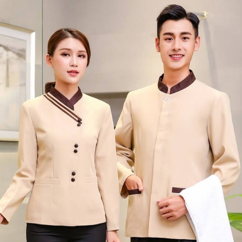 May đồng phục nhà hàng giúp dễ dàng nhận diện nhân viên và nâng cao sự gắn kết. 11 Đồng phục nhà hàng đẹp