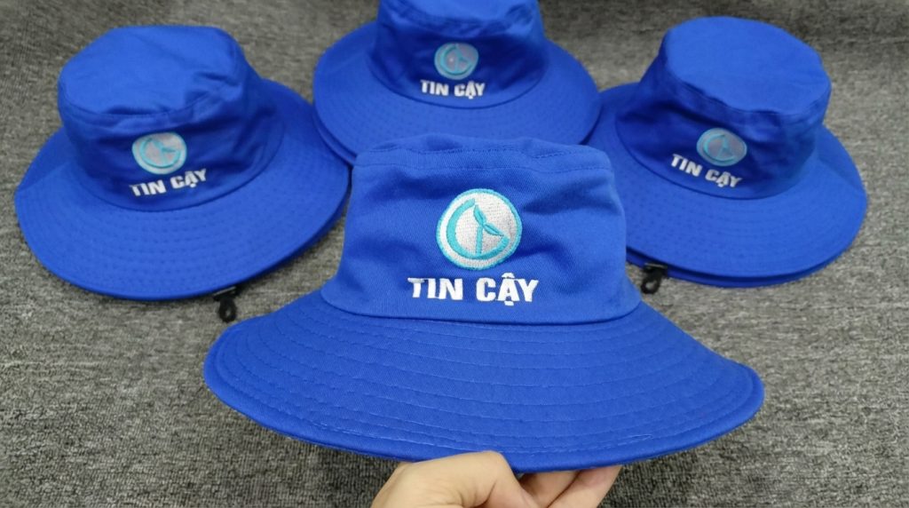 Nón tai bèo đồng phục