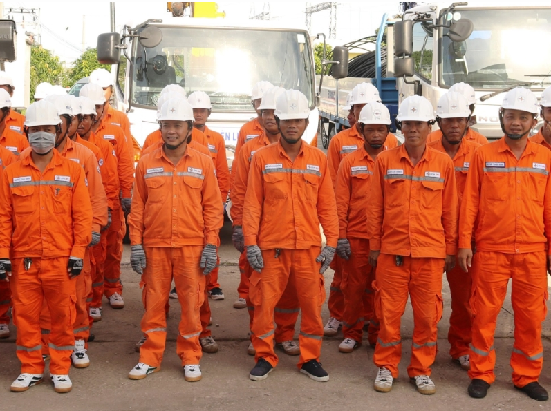 Cách chọn đồng phục bảo hộ công nhân khu công nghiệp chuẩn an toàn lao động 6 đồng phục bảo hộ công nhân