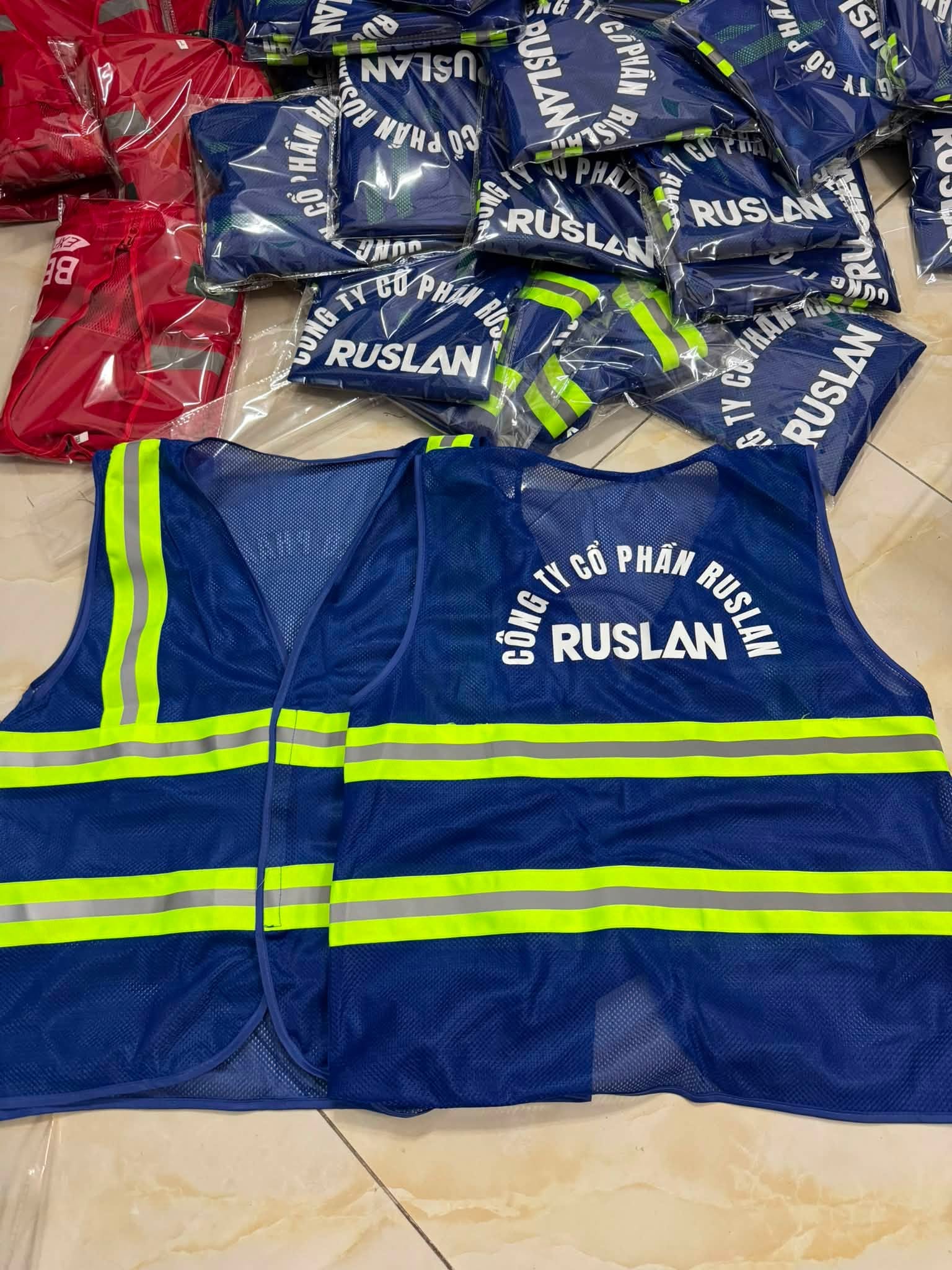đồng phục giao hàng gile phản quang navy vàng chanh Ruslan lô hàng thực tế
